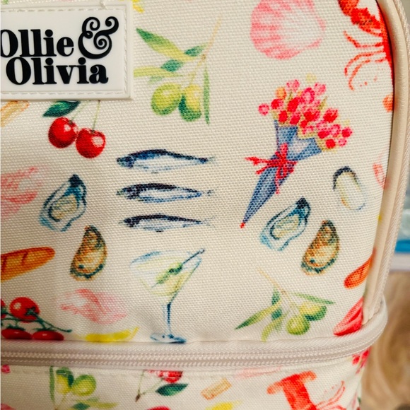 Ollie & Olivia Colorful Italian Themed Lunch Bag - Picture 3 of 7